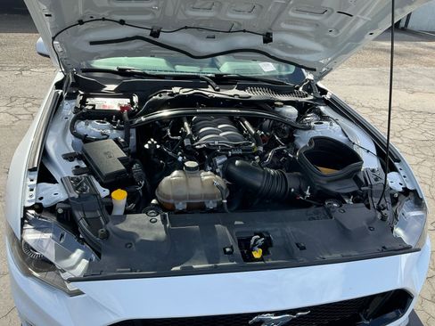 Used 2020 Ford Mustang GT RWD image 22