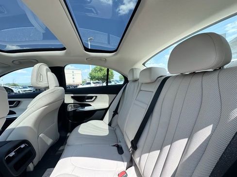 New 2026 Mercedes-Benz E 450 4MATIC Sedan image 21