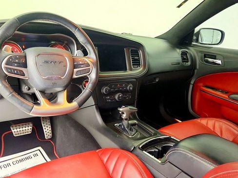 Used 2022 Dodge Charger SRT Hellcat w/ Harman/Kardon Audio Group image 13