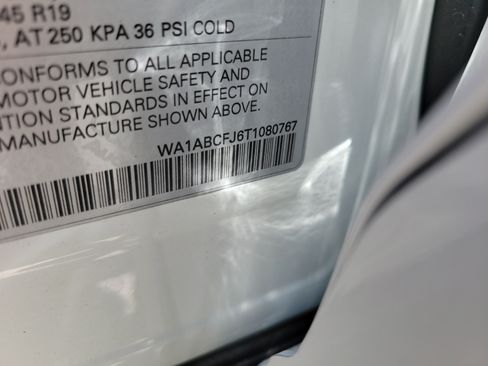 New 2026 Audi Q3 quattro 2.0T AWD/4WD image 33