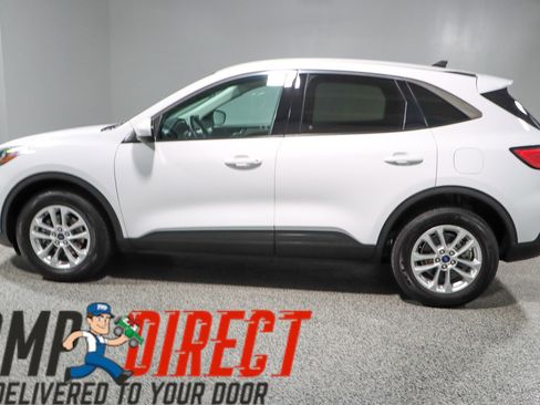 Used 2021 Ford Escape SE image 10