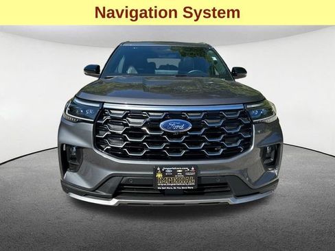 Certified 2026 Ford Explorer Platinum AWD/4WD image 4