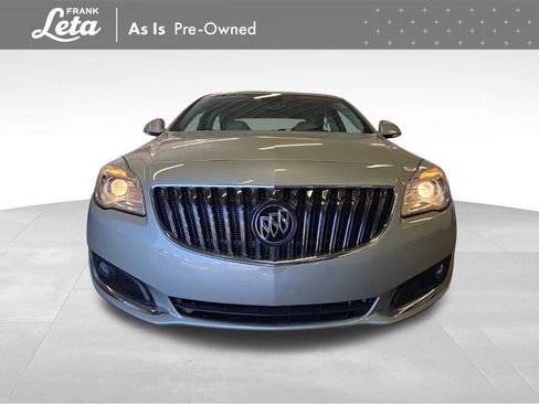 Used 2015 Buick Regal image 9