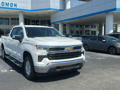 Used 2024 Chevrolet Silverado 1500 LT w/ Protection Package image 1