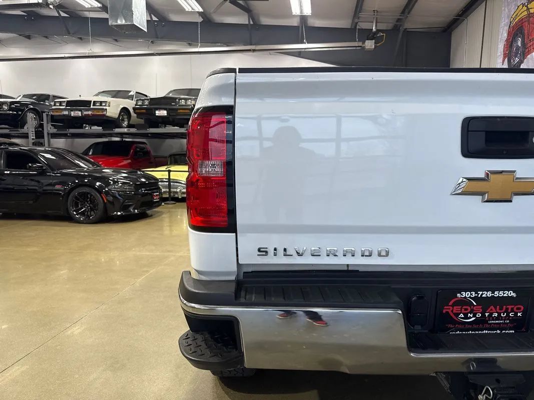 Used 2019 Chevrolet Silverado 2500 LT AWD/4WD image 45