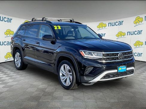 Used 2022 Volkswagen Atlas SE image 1