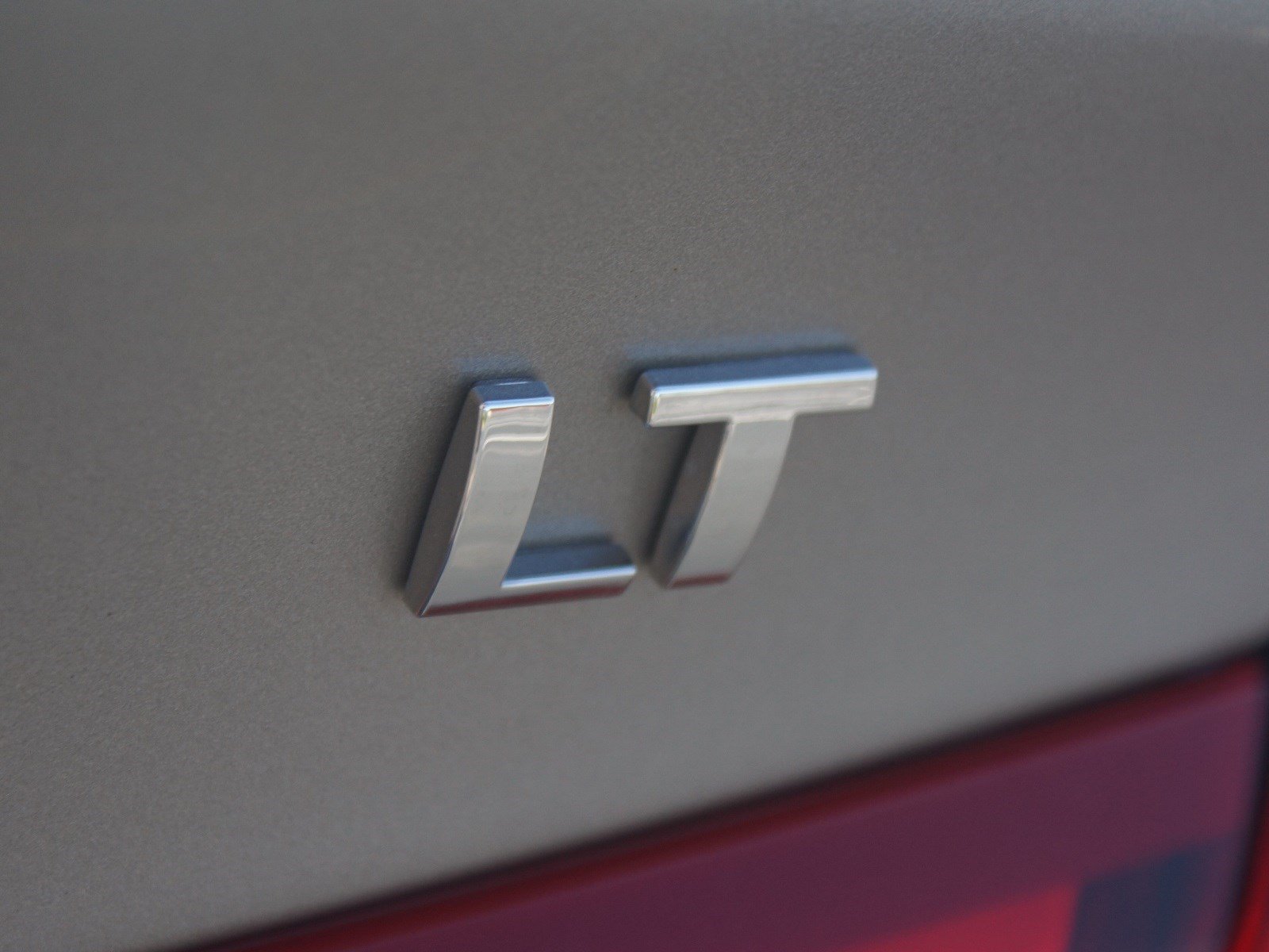Used 2025 Chevrolet Malibu LT FWD image 18