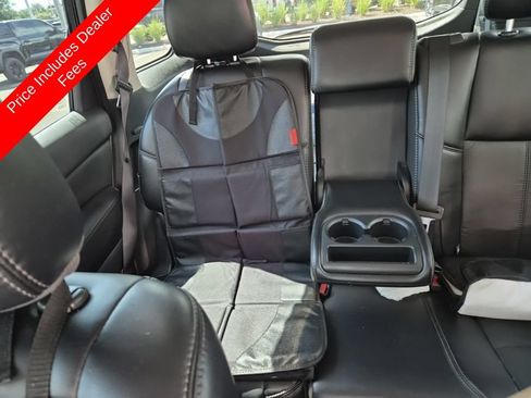 Used 2020 Nissan Pathfinder SL w/ Cargo Package FWD image 11