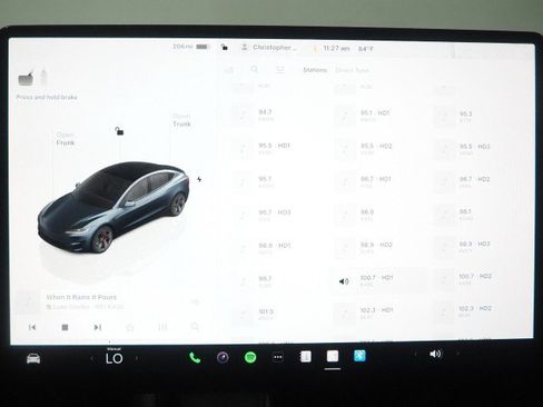Used 2025 Tesla Model 3 Performance AWD/4WD image 34