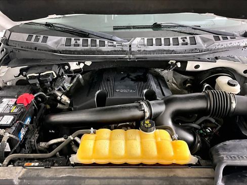 Used 2018 Ford F150 XLT w/ Equipment Group 302A Luxury image 27