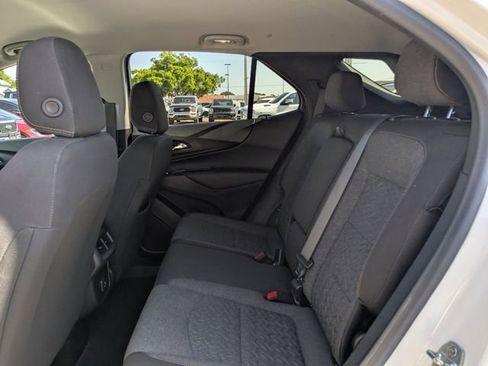 Used 2022 Chevrolet Equinox LT FWD image 13