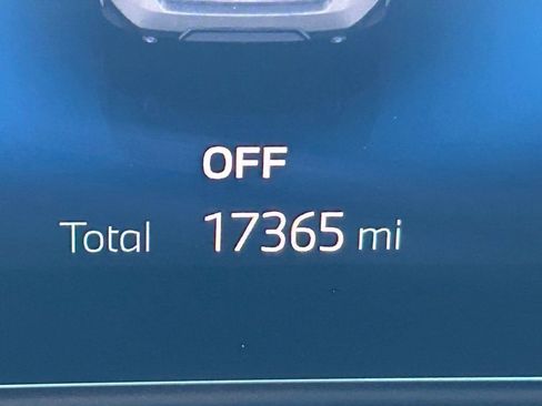 Used 2024 BMW 230i xDrive Coupe w/ Premium Package image 42