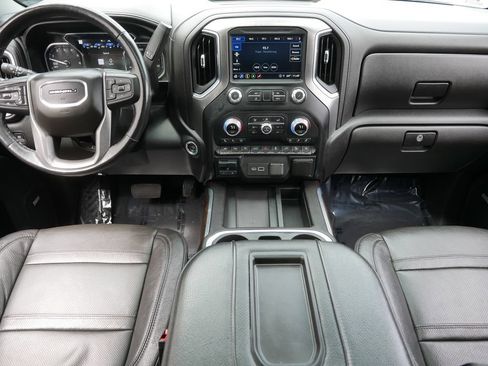 Used 2021 GMC Sierra 1500 Denali w/ Denali Ultimate Package AWD/4WD image 18