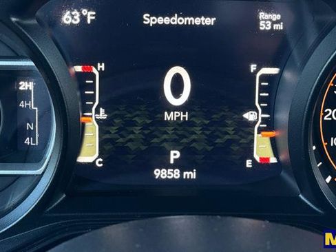 Used 2024 Jeep Wrangler Unlimited Rubicon w/ Technology Group image 30