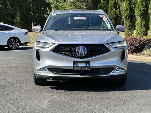 Used 2023 Acura MDX SH-AWD w/ Advance Package image 3