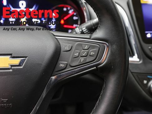 Used 2024 Chevrolet Malibu LT FWD image 16