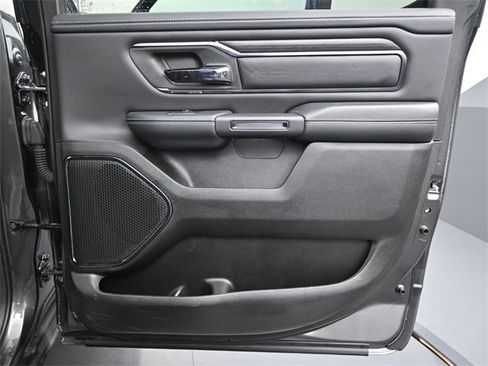 Used 2024 RAM 1500 Limited w/ Body Color Bumper Group image 16