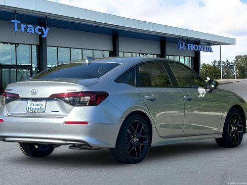 Certified 2026 Honda Civic Sport image 5