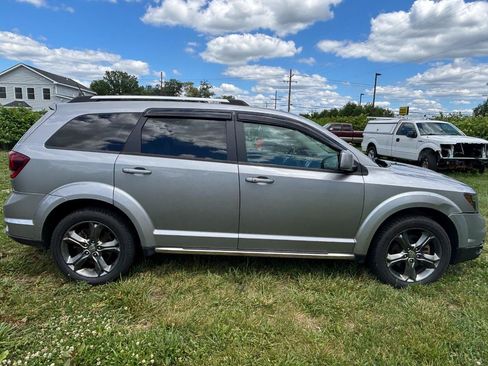 Used 2016 Dodge Journey Crossroad w/ Popular Equipment Group FWD image 4