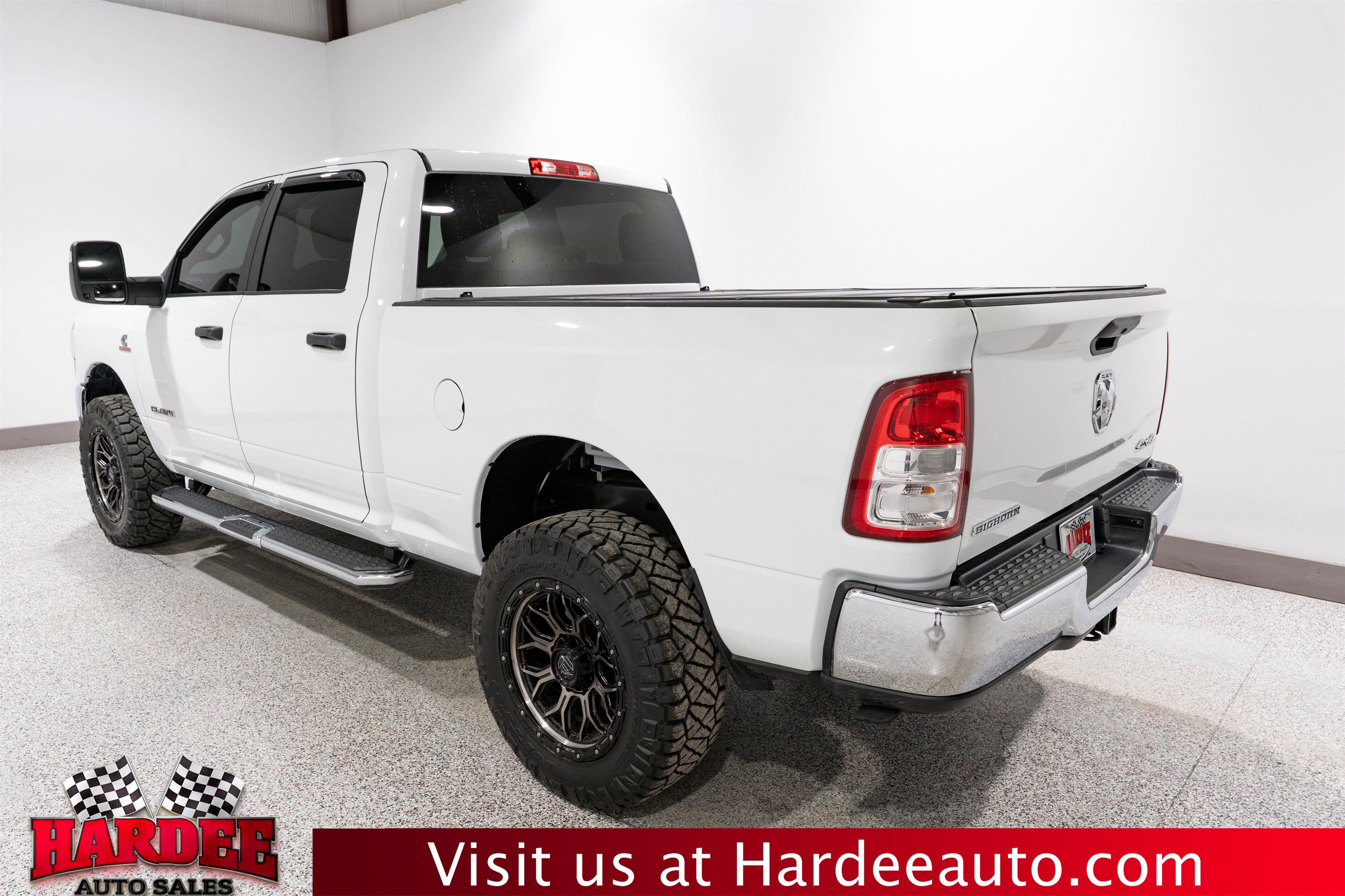 Used 2023 RAM 2500 Big Horn w/ Level 1 Equipment Group AWD/4WD image 3