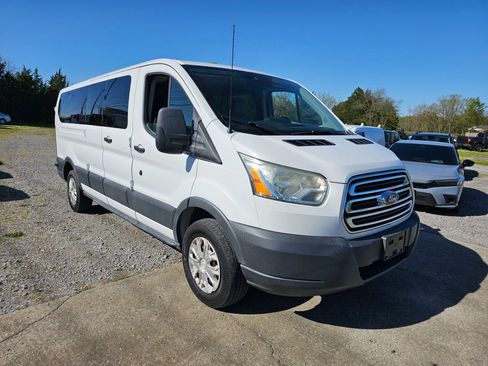 Used 2015 Ford Transit 350 XLT image 2