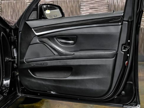 Used 2014 BMW 550i Sedan RWD image 51