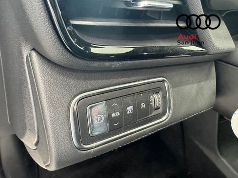 Used 2025 Buick Enclave Sport Touring FWD image 29