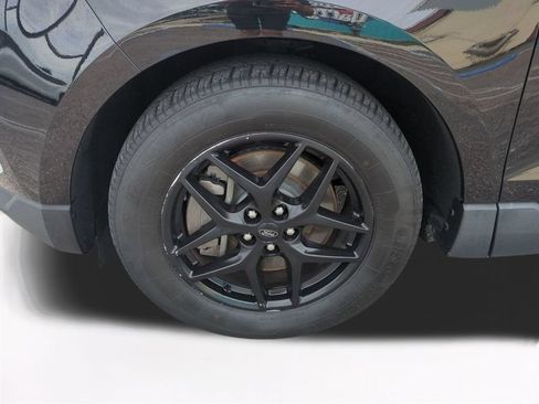 Used 2021 Ford Edge SE FWD image 11