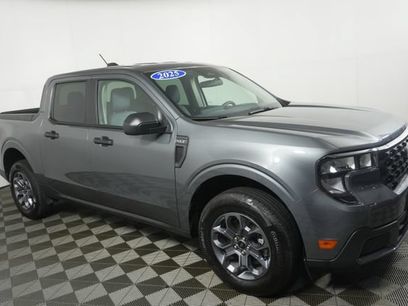 Certified 2025 Ford Maverick XLT w/ Equipment Group 302A