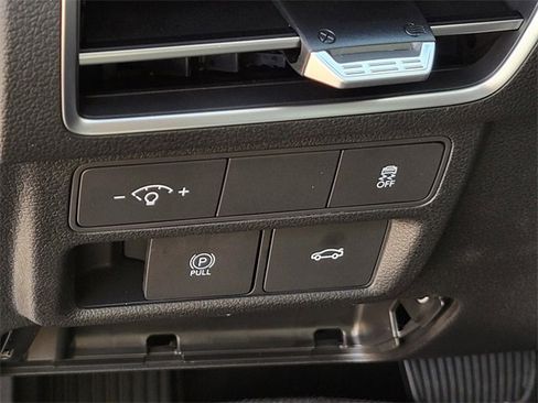 New 2026 Hyundai Sonata SEL image 13