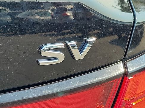 Used 2021 Nissan Sentra SV image 24