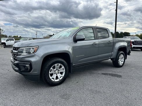 Used 2021 Chevrolet Colorado LT w/ Safety Package image 2