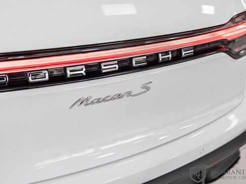 Used 2024 Porsche Macan S AWD/4WD image 14
