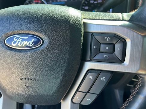 Used 2022 Ford F350 Platinum w/ Snow Plow Prep Package AWD/4WD image 27