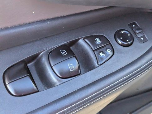 Used 2021 Nissan Murano SV w/ SV Special Edition Package image 19