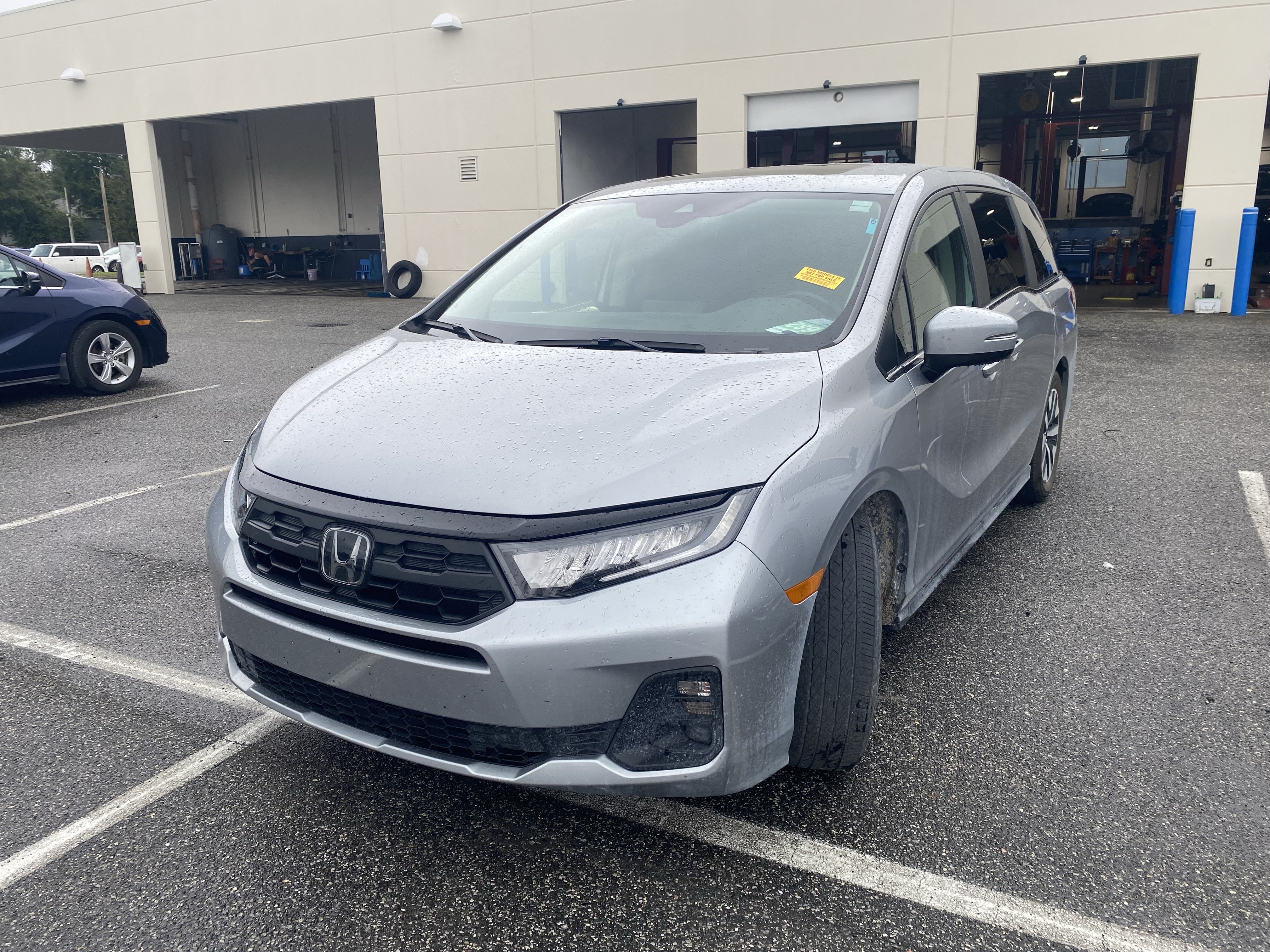 Used 2026 Honda Odyssey EX-L image 13