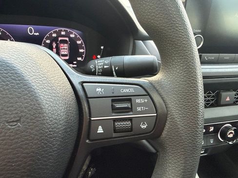 Used 2024 Honda Accord EX image 13