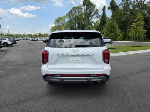 Used 2025 Hyundai Palisade Limited FWD image 12