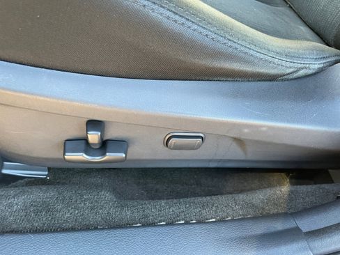 Used 2013 Subaru Outback 2.5i Premium w/ All-Weather Pkg image 27