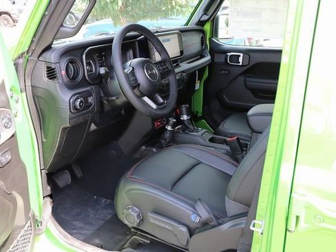 New 2025 Jeep Wrangler Rubicon w/ Safety Group image 15