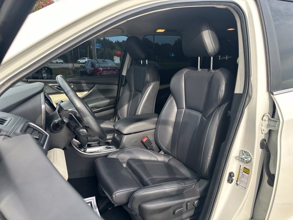 Used 2022 Subaru Ascent Limited AWD/4WD image 17