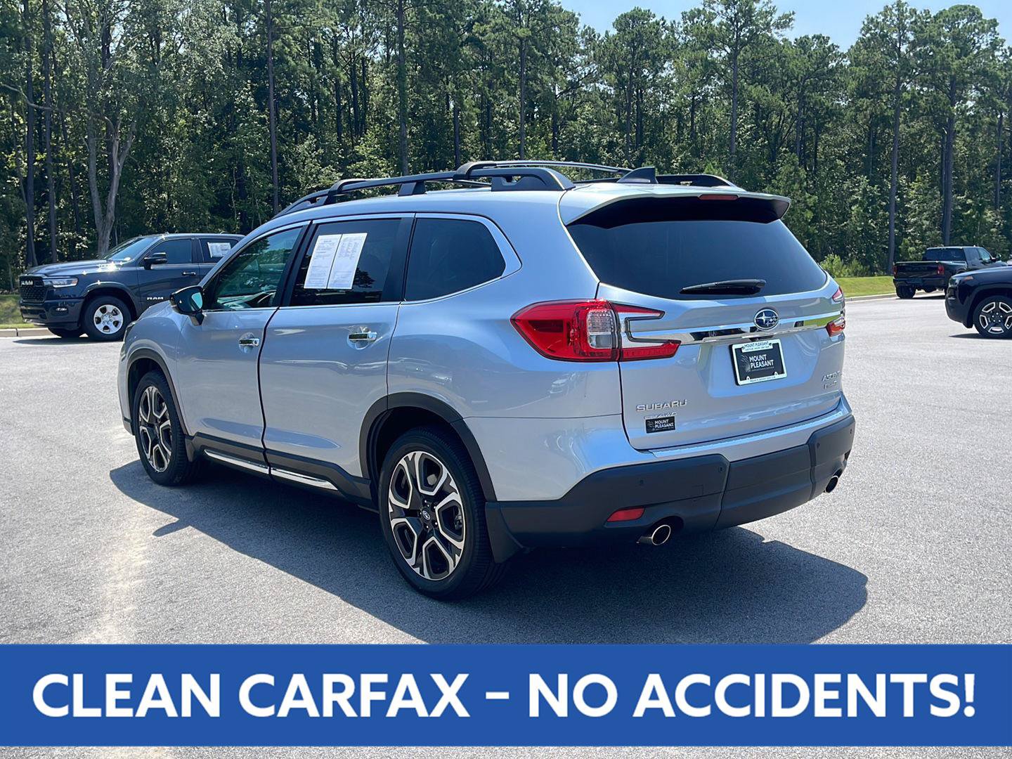 Used 2024 Subaru Ascent Touring w/ Popular Package #2 AWD/4WD image 6