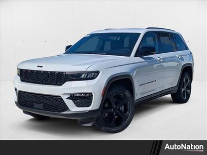 New 2025 Jeep Grand Cherokee Limited w/ Black Appearance Package