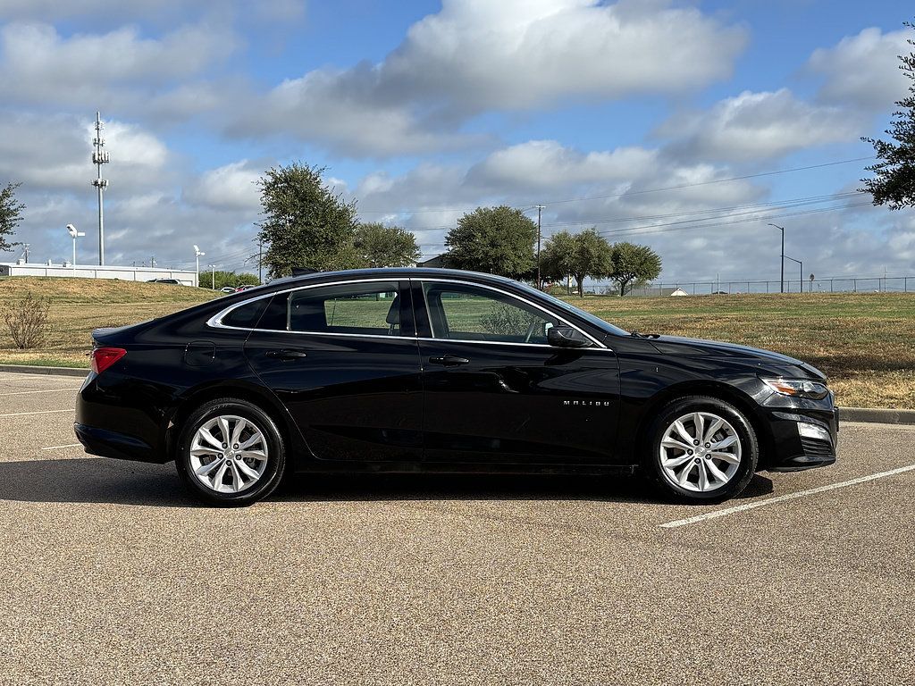 Used 2025 Chevrolet Malibu LT FWD image 5