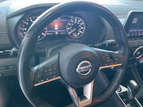 Used 2020 Nissan Sentra SV w/ Trunk Package FWD image 7