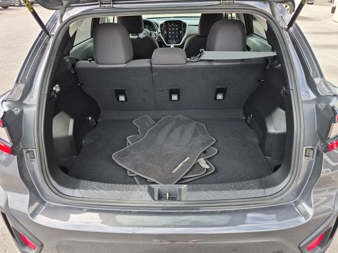 Used 2025 Subaru Crosstrek 2.5i Premium AWD/4WD image 32