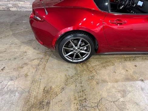 Used 2021 MAZDA MX-5 Miata RF Grand Touring RWD image 6