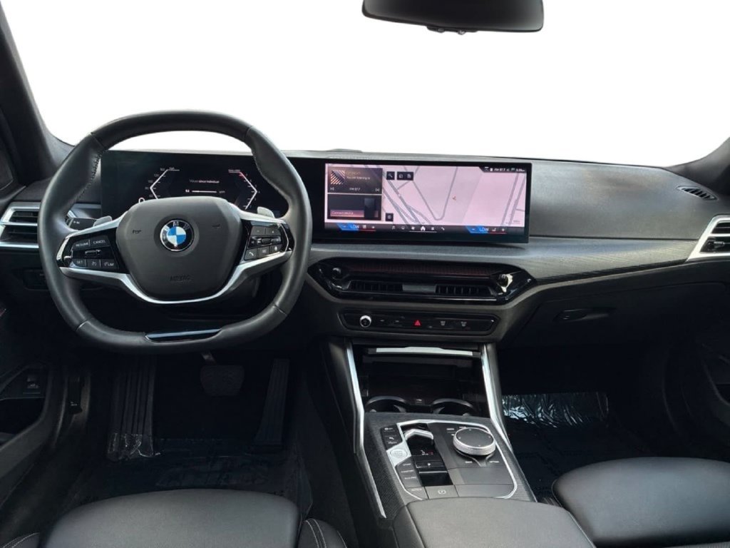 Used 2025 BMW 330i Sedan RWD image 14