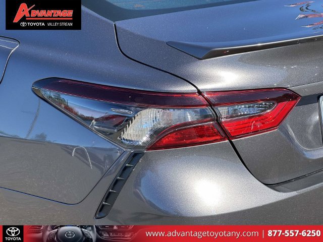 Used 2023 Toyota Camry SE w/ Audio Upgrade Package FWD image 13