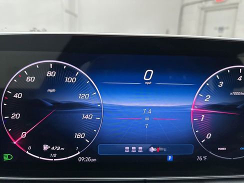 Used 2025 Mercedes-Benz C 300 Sedan image 12